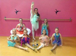 Backstage dancers come forwards