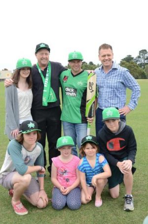 Melbourne Stars descend on Casey