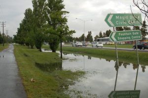 Weir blamed for flood
