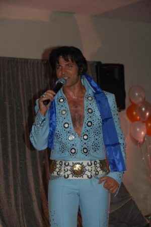 Elvis swings by for fund-raiser