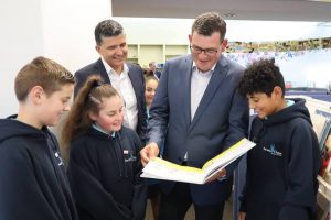 Premier visits Berwick Chase