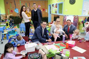Premier meets tireless workers