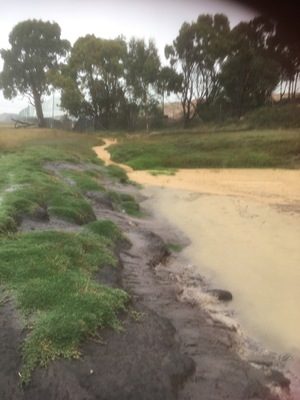 Runoff ‘cascades’ from tip
