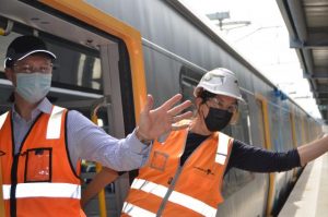 Minister visits Pakenham East depo