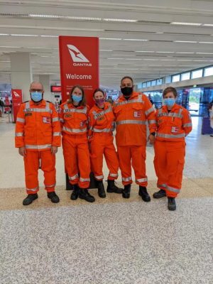 Narre SES crews serving flood victims