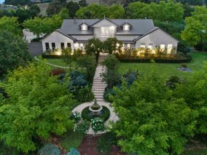Home in Narre Warren North chasing millions