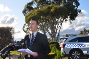 Witnesses to attempted lake abduction sought