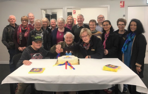 Art lovers celebrate 30