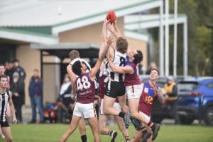 Senior heads hold strong for champs