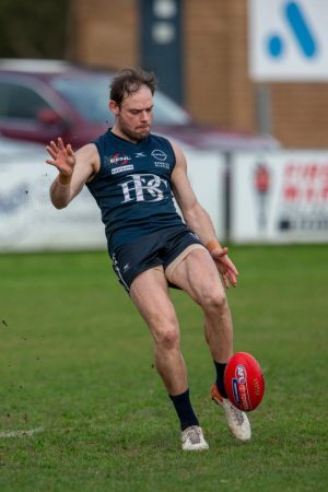 Wickers finish year with a wimper