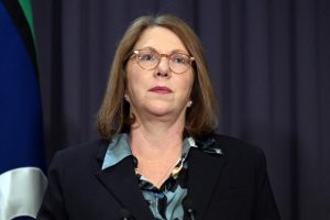 Feds prepare infrastructure cuts