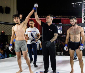 Local fighter gets it done in Sydney