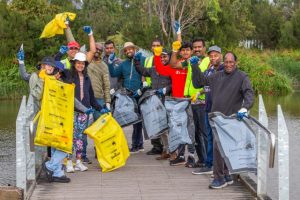 Locals gather to keep Australia clean