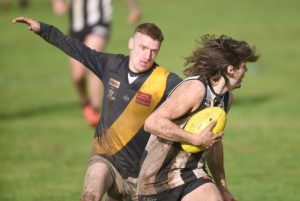 Heavyweight contest awaits in Outer East