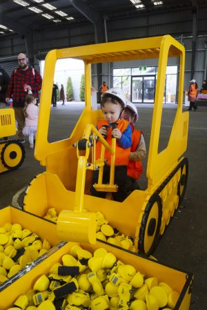 Celebration marks early completion of Narre Warren-Cranbourne Road Upgrade