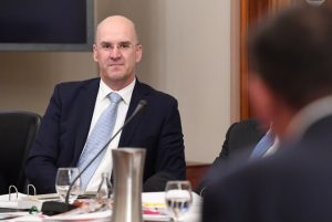 Nationals leader hands over reins