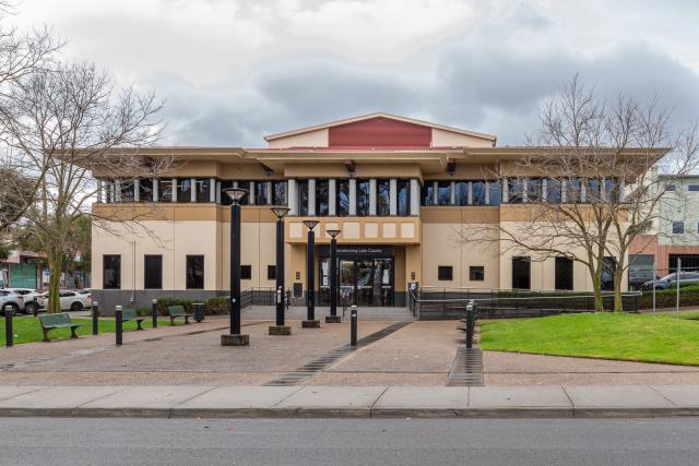 magscourt_244718_05.jpg
