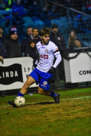 City back to winning ways from courageous keeper Clark