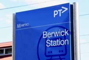 Pakenham Line resumes