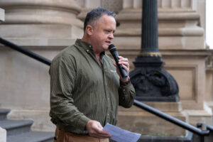 Casey denies waste-station conflict