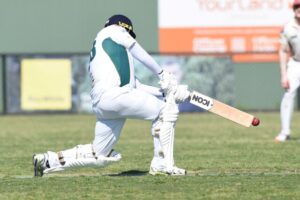 Officer sneaks by Bombers