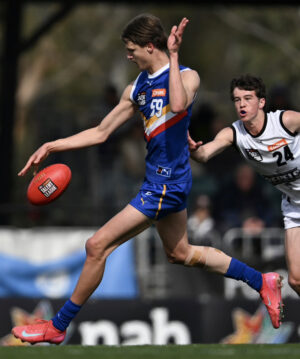 Krasnadamskis set for AFL