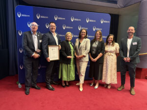 Community Connectors strike gold