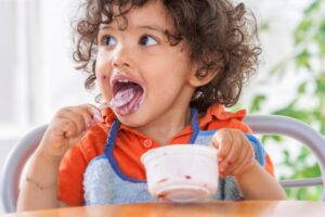 Toddler snacks on Australian supermarket shelves fail sugar recommendations