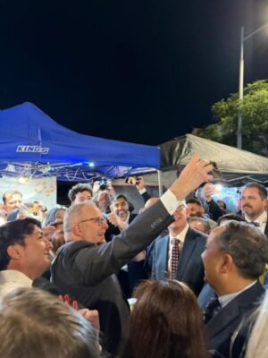 PM celebrates Ramadan Night Market