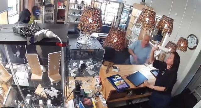 Robbers target jewellery stores, Berwick man taken to hospital